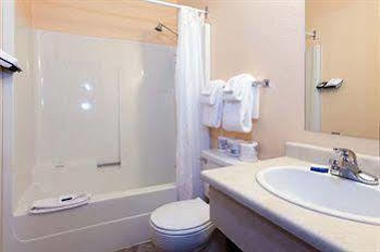 The Bulldog Hotel 3*